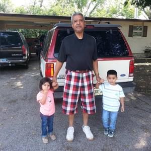 Meet your Posher, Maximo